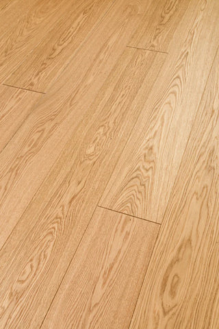 Parquet chêne massif huilé aspect naturel largeur 9 cm, épaisseur 1,6 cm rares noeuds (max 5 mm) et sans aubiers 100%FSC
